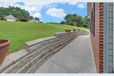 4151 Summit Chse, Gainesville, GA 30506 - Photo 3