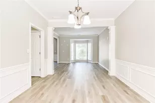 185 Gainford Ct, Johns Creek, GA 30097 - Photo 9
