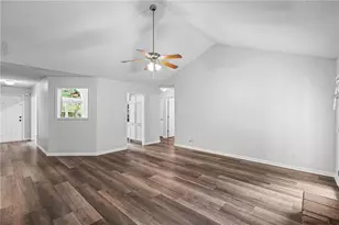 955 Downing Dr, Bethlehem, GA 30620 - Photo 11