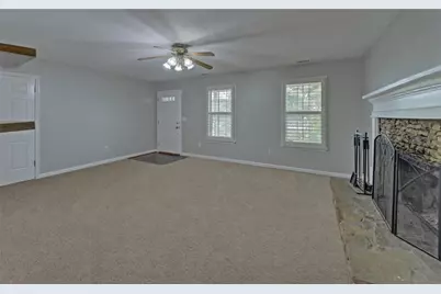 6024 Hulsey Road, Clermont, GA 30527 - Photo 7