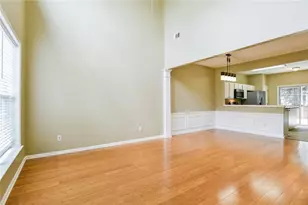 5467 Medlock Corners Dr, Peachtree Corners, GA 30092 - Photo 9