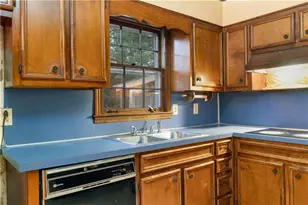 495 Huntington Dr, Alpharetta, GA 30004 - Photo 17