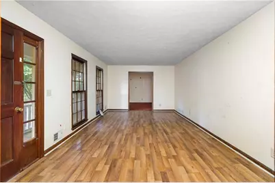 495 Huntington Drive, Alpharetta, GA 30004 - Photo 3