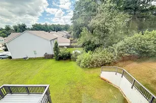 5634 Cricket Melody Ln, Flowery Branch, GA 30542 - Photo 19