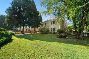 4095 Hill House Rd SW, Smyrna, GA 30082 - Photo 13