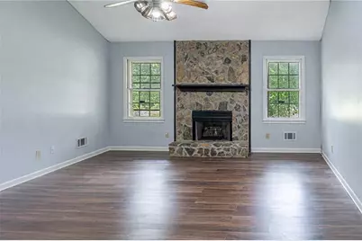 989 Gate Post Land, Lawrenceville, GA 30044 - Photo 5