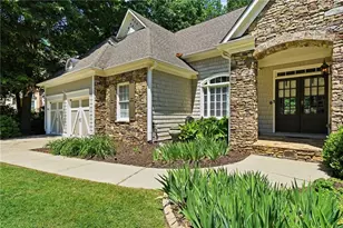 2490 Wild Iris Ln, Dacula, GA 30019 - Photo 3