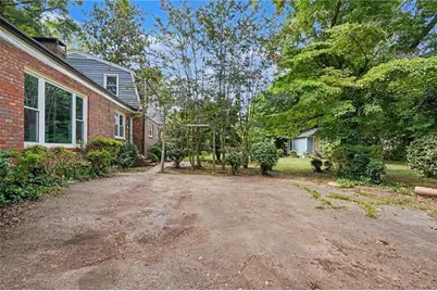 1019 E College Street, Griffin, GA 30224 - Photo 45