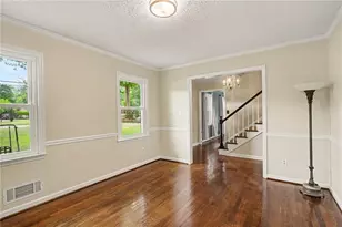 1019 E College St, Griffin, GA 30224 - Photo 7