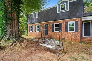 1019 E College St, Griffin, GA 30224 - Photo 3