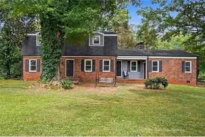 1019 E College Street, Griffin, GA 30224 - Photo 1