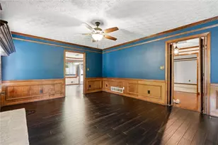 10870 Shallowford Rd, Roswell, GA 30075 - Photo 7