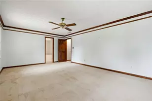 10870 Shallowford Rd, Roswell, GA 30075 - Photo 17