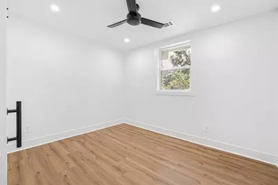 2353 Clarissa Drive NW, Atlanta, GA 30318 - Photo 41