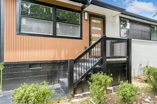 2353 Clarissa Dr NW, Atlanta, GA 30318 - Photo 11
