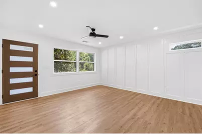 2353 Clarissa Drive NW, Atlanta, GA 30318 - Photo 23