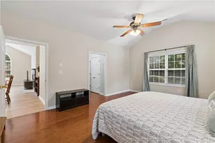 3392 Raes Creek Rd, Marietta, GA 30008 - Photo 17