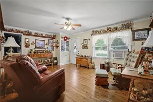 151 Ginn St, Carnesville, GA 30521 - Photo 11