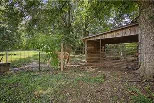 151 Ginn St, Carnesville, GA 30521 - Photo 19