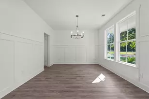 540 Lillian Way, Statham, GA 30666 - Photo 5