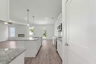 540 Lillian Way, Statham, GA 30666 - Photo 7