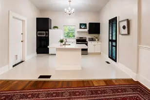 1090 Forest Ave, Stone Mountain, GA 30083 - Photo 3