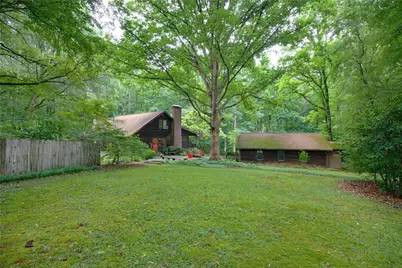 496 Carlouetta Road SW, Mableton, GA 30126 - Photo 9