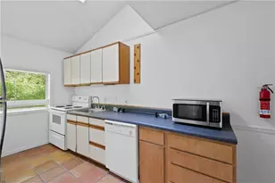 742 Charles Allen Dr NE, Atlanta, GA 30308 - Photo 5