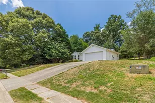 253 Chardonnay Trace, Braselton, GA 30517 - Photo 3