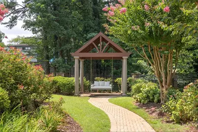 [Address not provided], Atlanta, GA 30342 - Photo 9