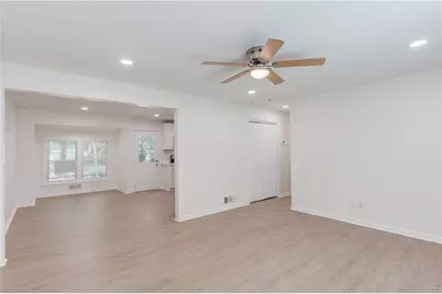 1381 Timbercrest Drive, Lawrenceville, GA 30045 - Photo 5