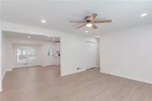 1381 Timbercrest Dr, Lawrenceville, GA 30045 - Photo 5