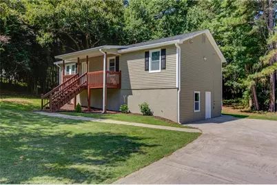 1381 Timbercrest Drive, Lawrenceville, GA 30045 - Photo 3