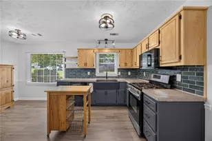 1938 Brandy Woods Dr SE, Conyers, GA 30013 - Photo 15