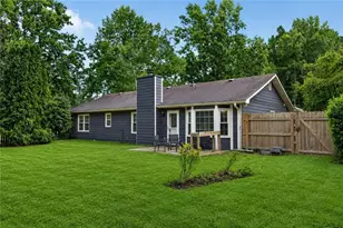 1938 Brandy Woods Dr SE, Conyers, GA 30013 - Photo 25