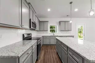 546 Lillian Way, Statham, GA 30666 - Photo 13