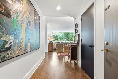 2575 Peachtree Road NE #2E, Atlanta, GA 30305 - Photo 3
