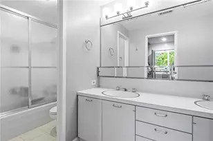 2575 Peachtree Rd NE, Atlanta, GA 30305 - Photo 23
