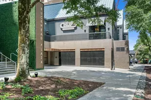 3040 Peachtree Rd NW, Atlanta, GA 30305 - Photo 33