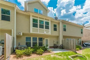 3494 New Fawn Ln, Alpharetta, GA 30004 - Photo 3