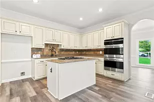 1039 Avery Creek Dr, Woodstock, GA 30188 - Photo 17