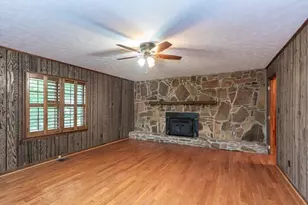 7194 Reinhardt College Pkwy, Waleska, GA 30183 - Photo 9