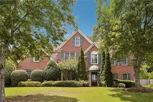 12250 Broadleaf Ln, Alpharetta, GA 30005 - Photo 1