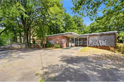 319 West Lake Avenue, Atlanta, GA 30318 - Photo 9