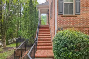 199 Le Gran Ct, Sandy Springs, GA 30328 - Photo 35
