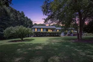 8715 Gullatt Rd, Palmetto, GA 30268 - Photo 3