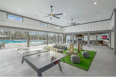 850 Crystal Lakes Parkway, Hoschton, GA 30548 - Photo 7