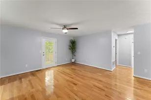 225 Vermont St, Demorest, GA 30535 - Photo 17