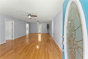 225 Vermont St, Demorest, GA 30535 - Photo 13