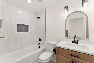 172 Llewellyn St, Clarkesville, GA 30523 - Photo 33